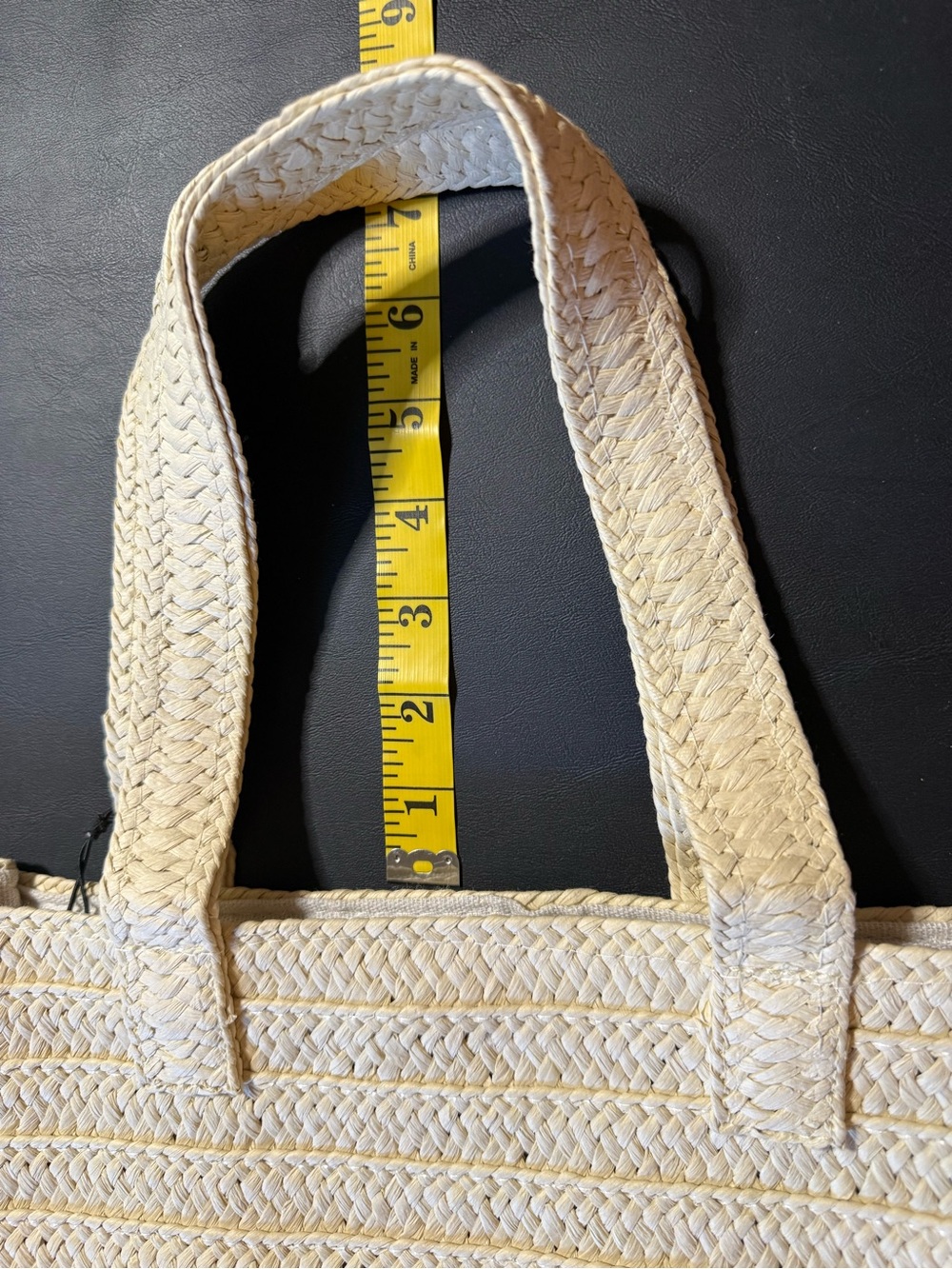 BTB Los Angeles Resting Beach Face Straw Tote NWT - Picture 7 of 10